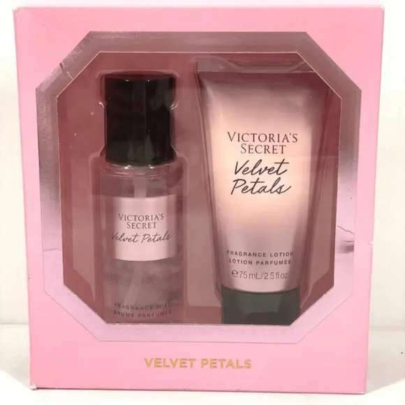 New Victoria’s Secret Velvet Petals Lotion & Fragrance Gift Set 2.5 oz - Picture 1 of 1